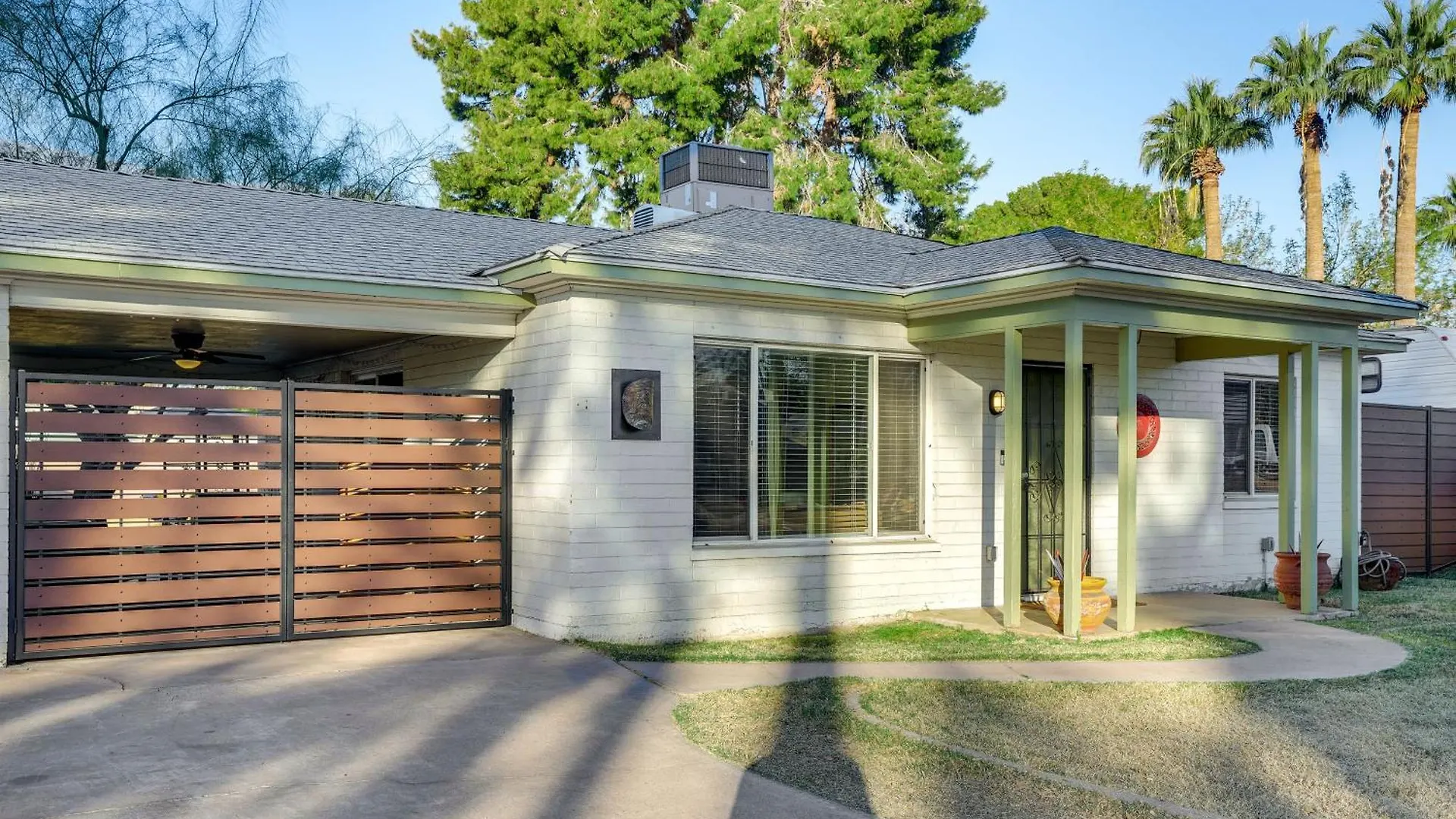 Pet-Friendly Phoenix Home With Breezeway And Fire Pit! États-Unis