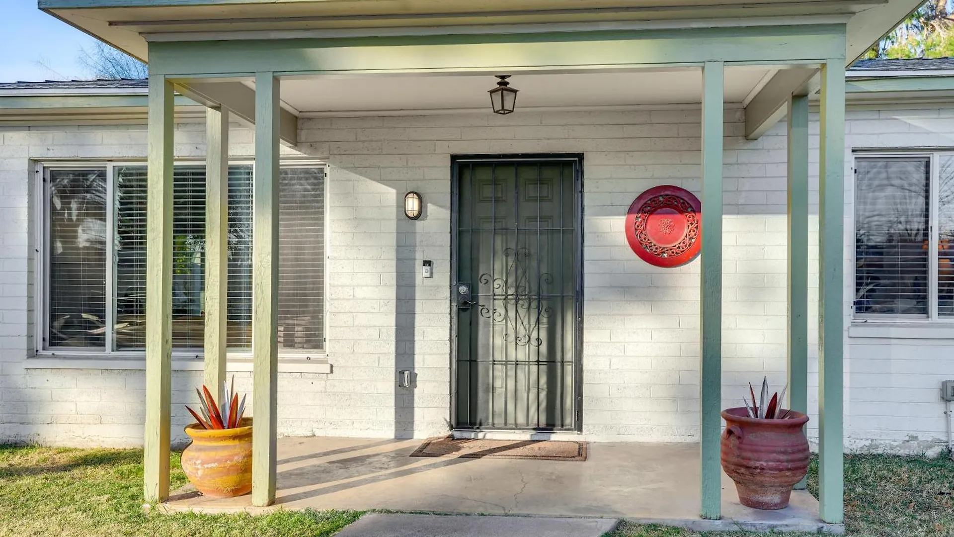 Pet-Friendly Phoenix Home With Breezeway And Fire Pit! 0*,  États-Unis
